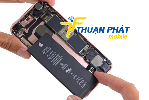 thay pin IPhone 5/5s thay pin IPhone 5/5s
