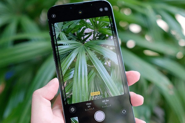 Camera iPhone 13 Pro Max không lấy nét được Camera iPhone 13 Pro Max không lấy nét được