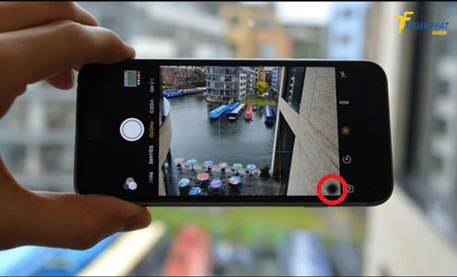 Camera iPhone 15 Plus không lấy nét được