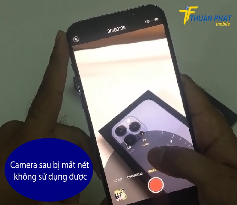 Camera sau bị mất nét không sử dụng được Camera sau bị mất nét không sử dụng được