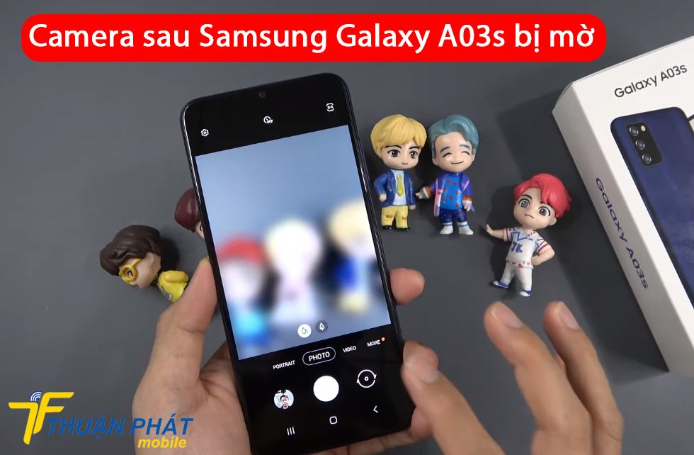 Camera sau Samsung Galaxy A03s bị mờ