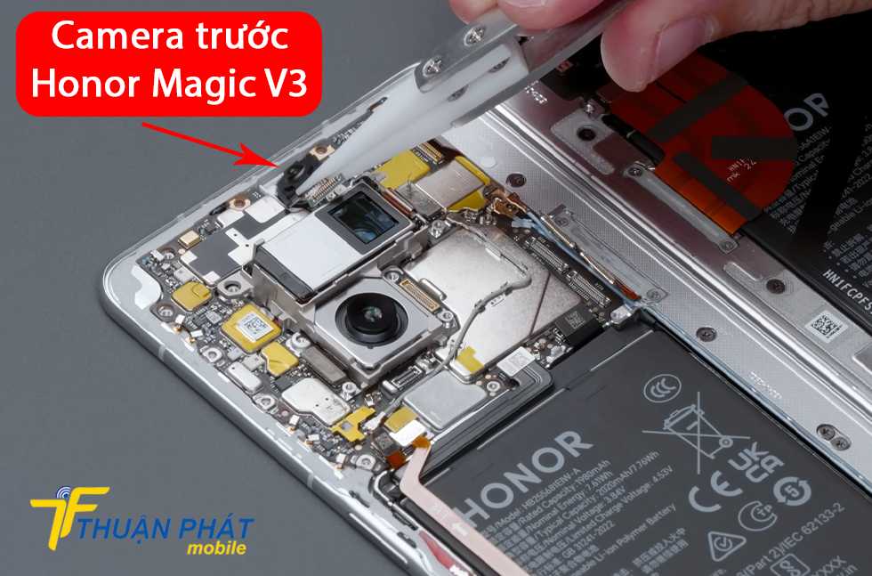 Camera trước Honor Magic V3