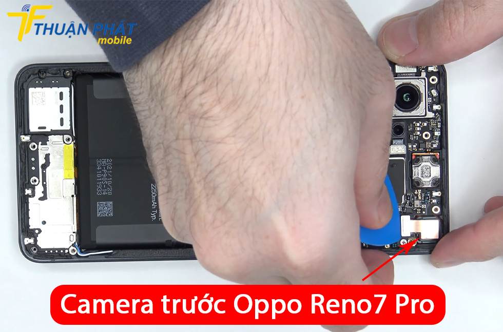 Camera trước Oppo Reno7 Pro