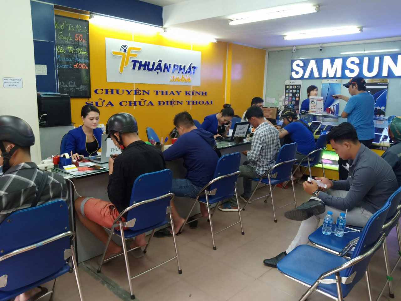 Trung tâm sửa chữa điện thoại Samsung uy tín