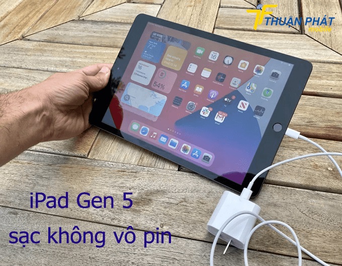 iPad Gen 5 sạc không vô pin