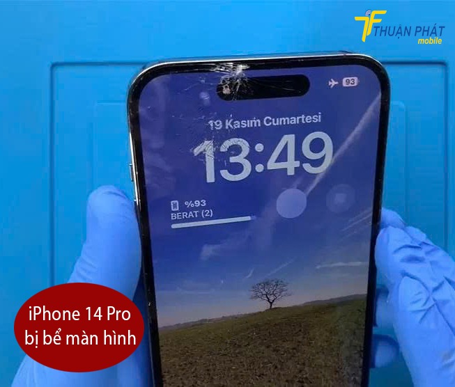 iPhone 14 Pro bị bể màn hình iPhone 14 Pro bị bể màn hình