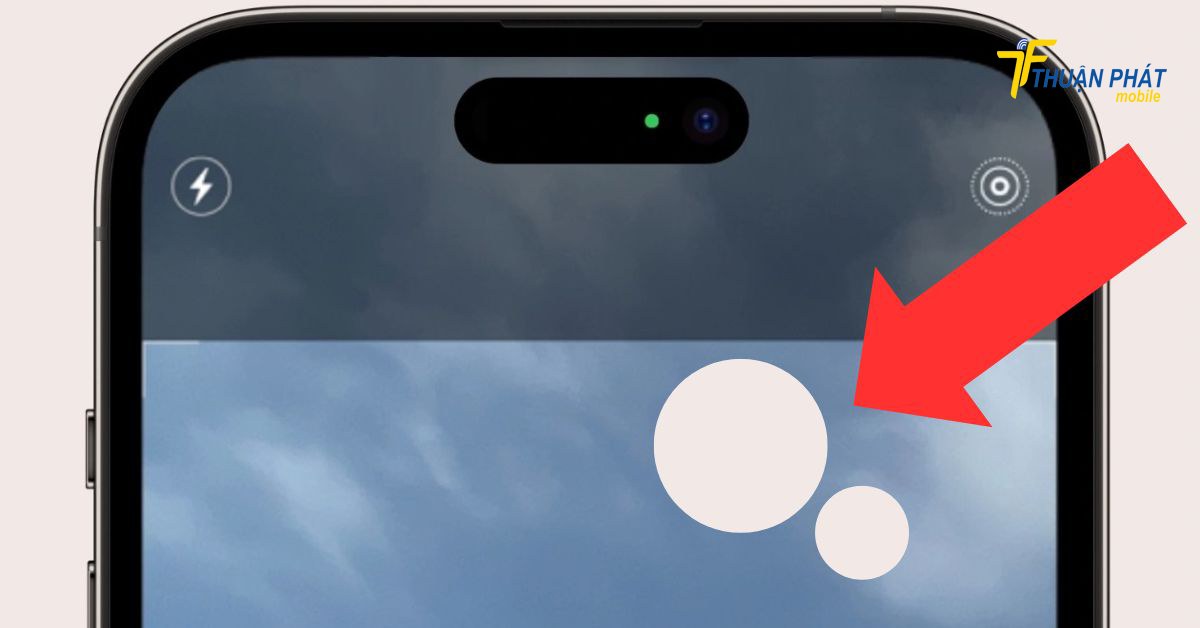 iPhone 15 Plus bị đốm sáng màn hình