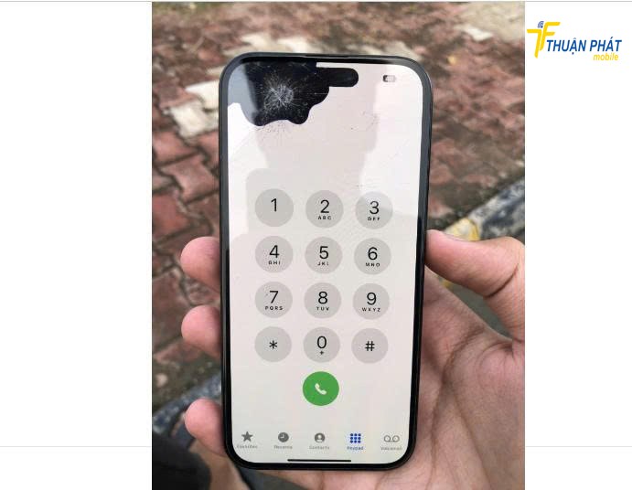 iPhone 15 Plus màn hình bị chảy mực ở góc