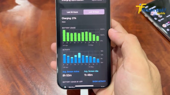 iPhone 15 Pro lỗi báo pin ảo