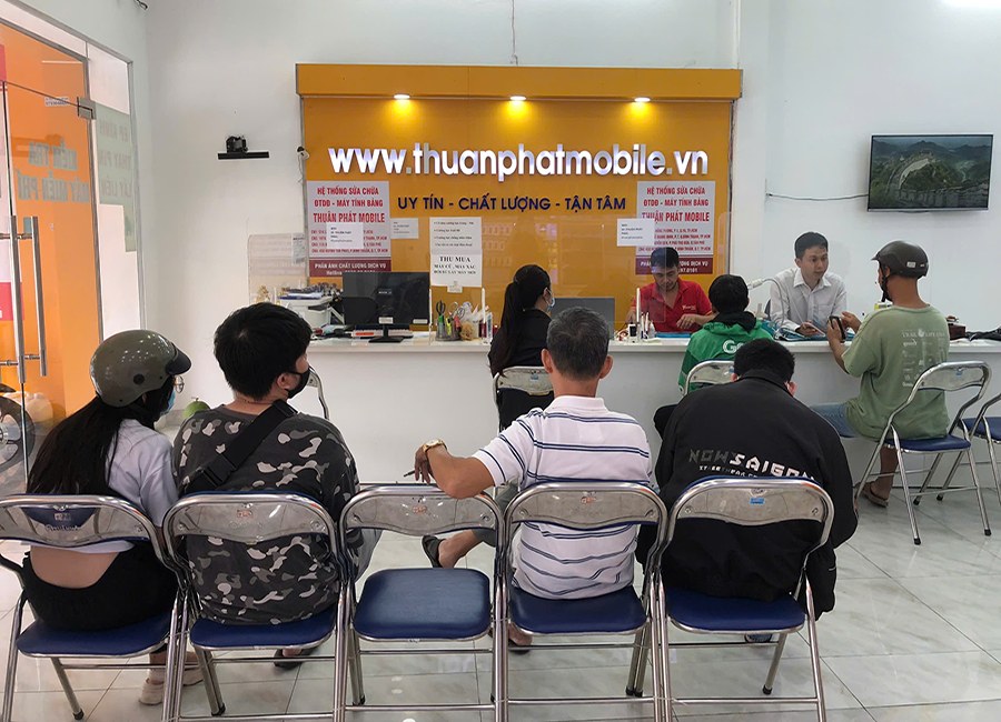 Khách hàng Thuận Phát Mobile