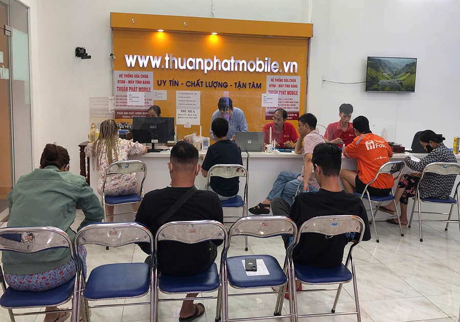 Khách hàng Thuận Phát Mobile