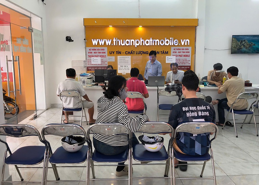 Khách hàng Thuận Phát Mobile