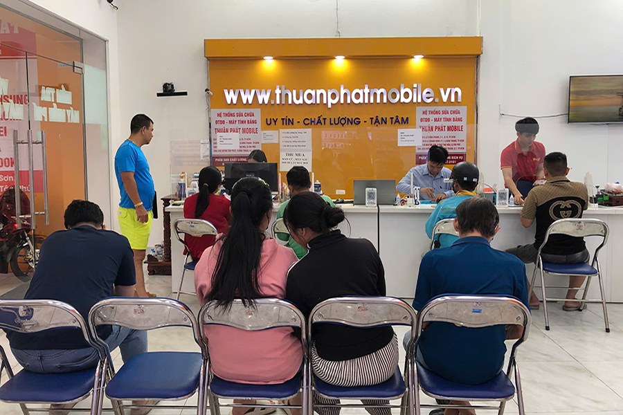 Khách hàng Thuận Phát Mobile