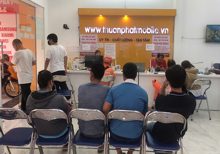 Khách hàng Thuận Phát Mobile