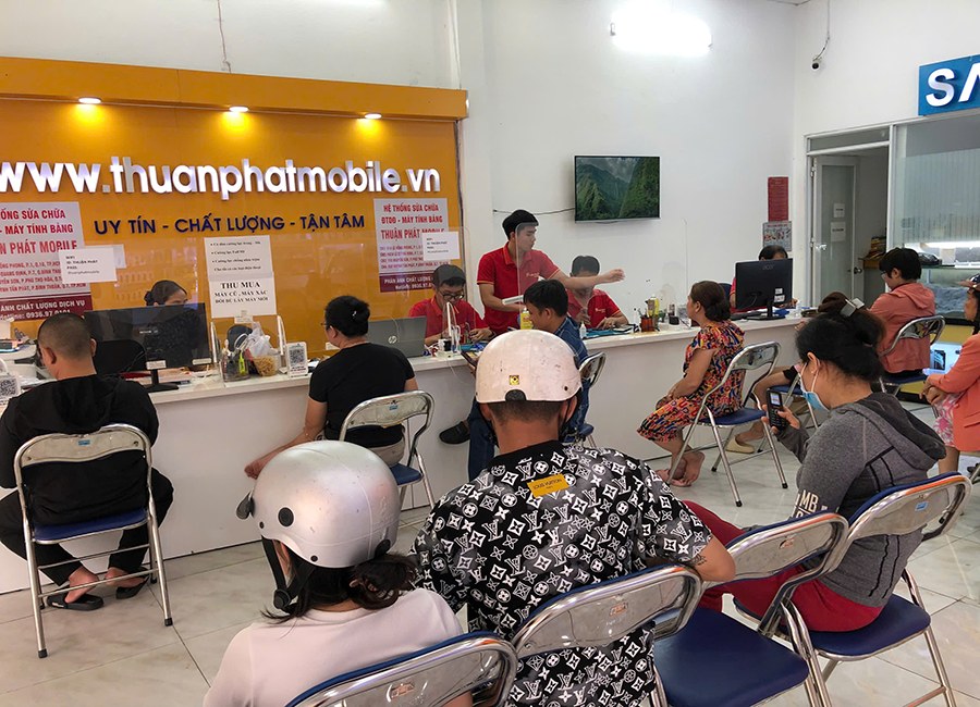 Khách hàng Thuận Phát Mobile