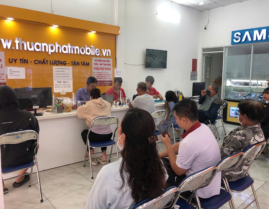 Khách hàng Thuận Phát Mobile