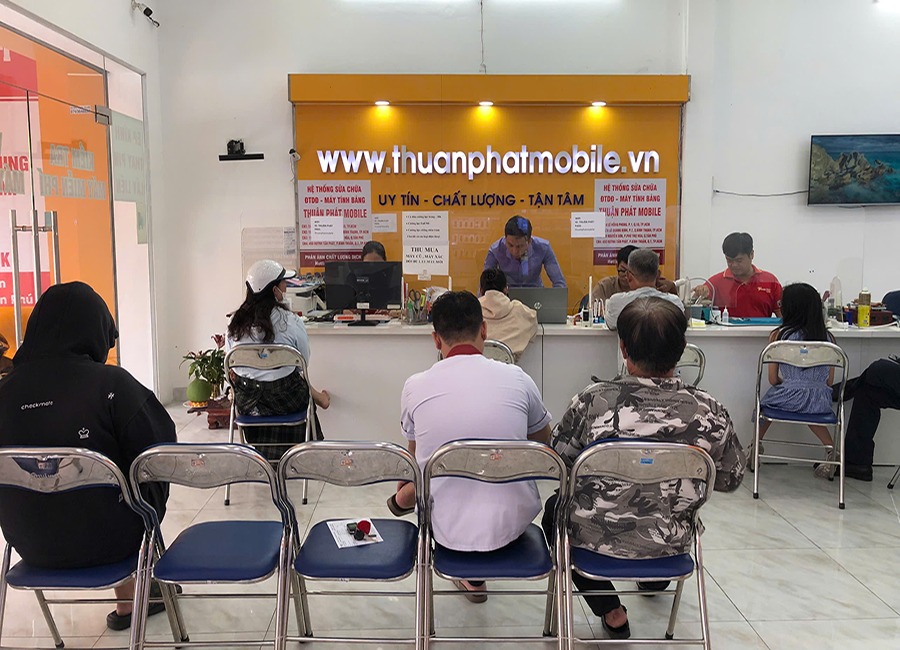 Khách hàng Thuận Phát Mobile