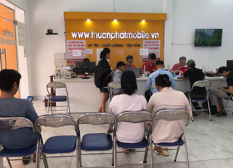 Khách hàng Thuận Phát Mobile