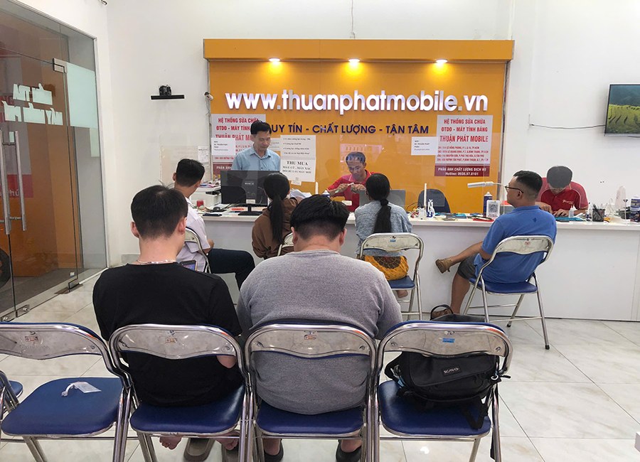 Khách hàng Thuận Phát Mobile