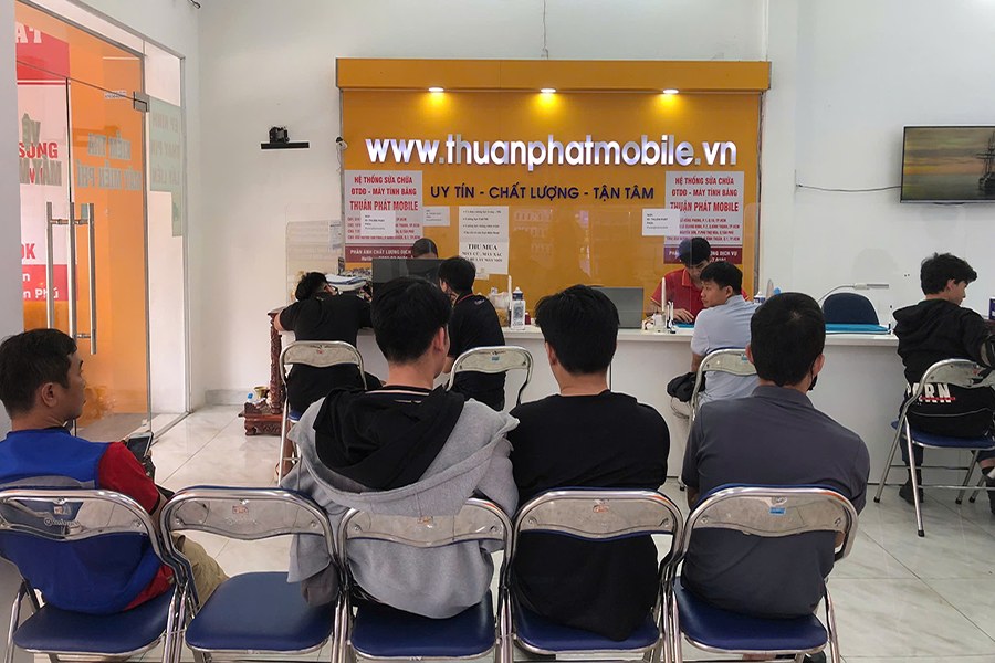 Khách hàng Thuận Phát Mobile