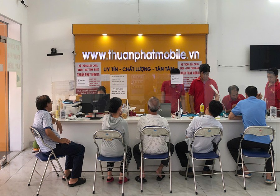 Khách hàng Thuận Phát Mobile