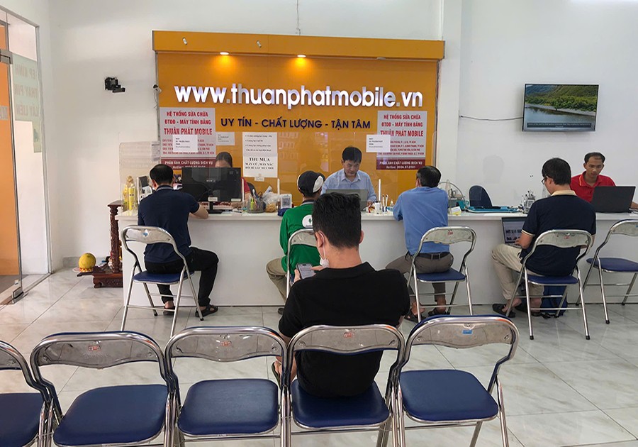 Khách hàng Thuận Phát Mobile