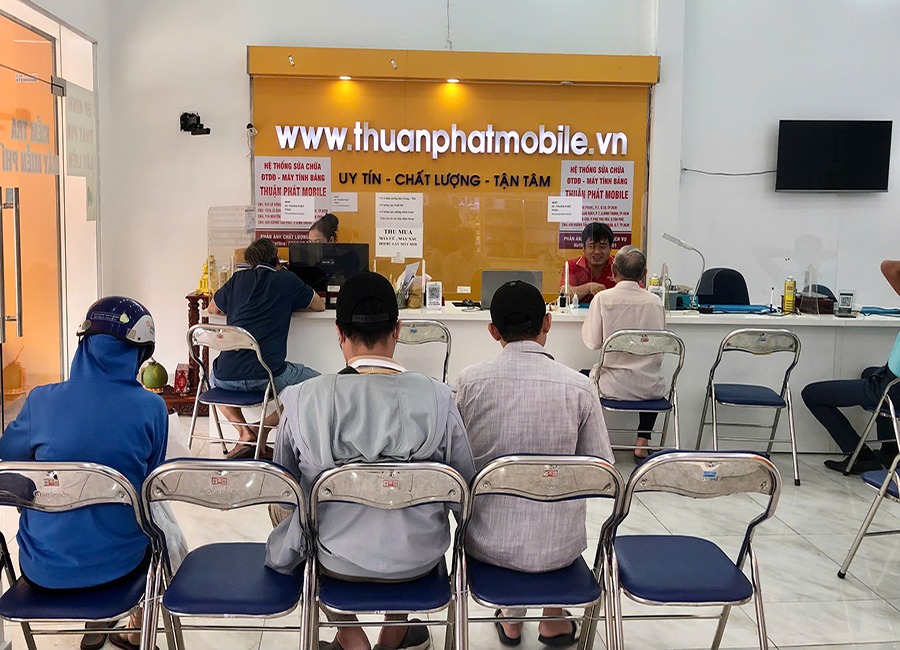 Khách hàng Thuận Phát Mobile