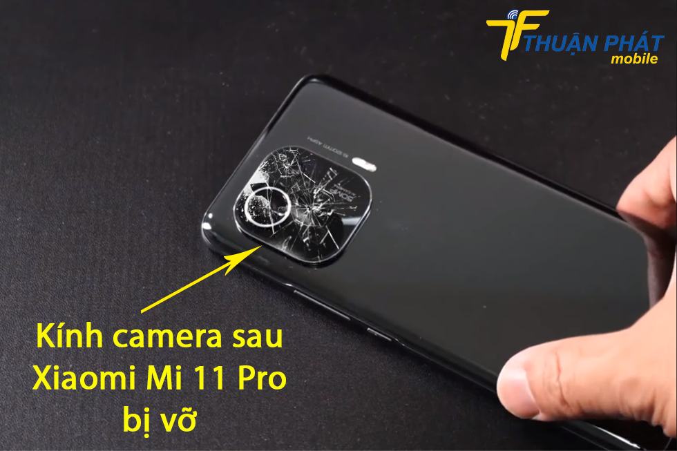 Kính camera sau Xiaomi Mi 11 Pro bị vỡ