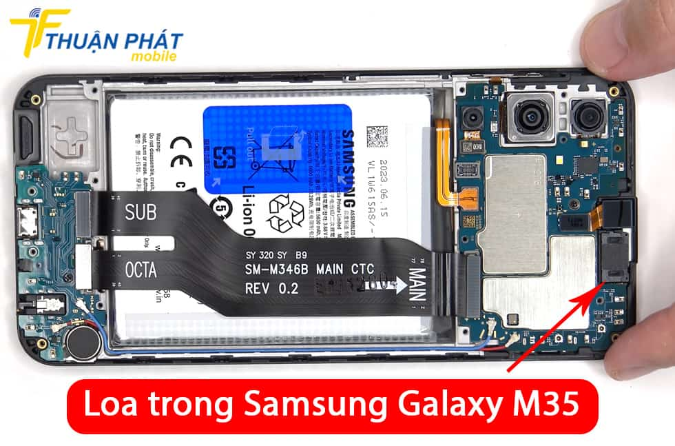 Loa trong Samsung Galaxy M35