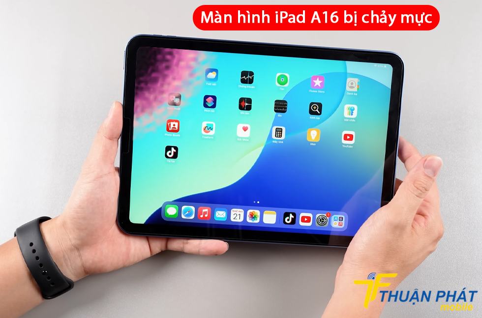 Màn hình iPad A16 bị chảy mực