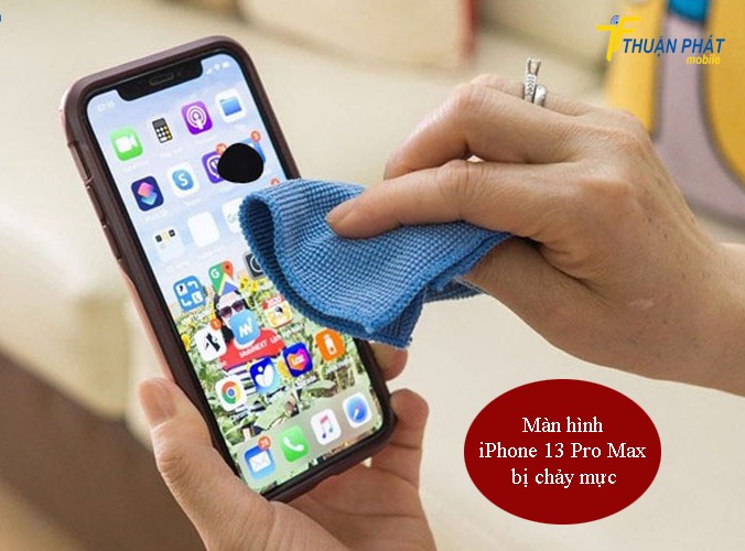 Màn hình iPhone 13 Pro Max bị chảy mực