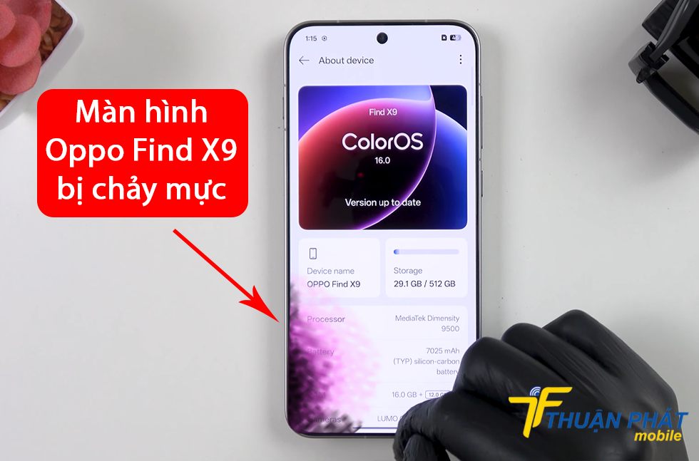 Màn hình Oppo Find X9 bị chảy mực