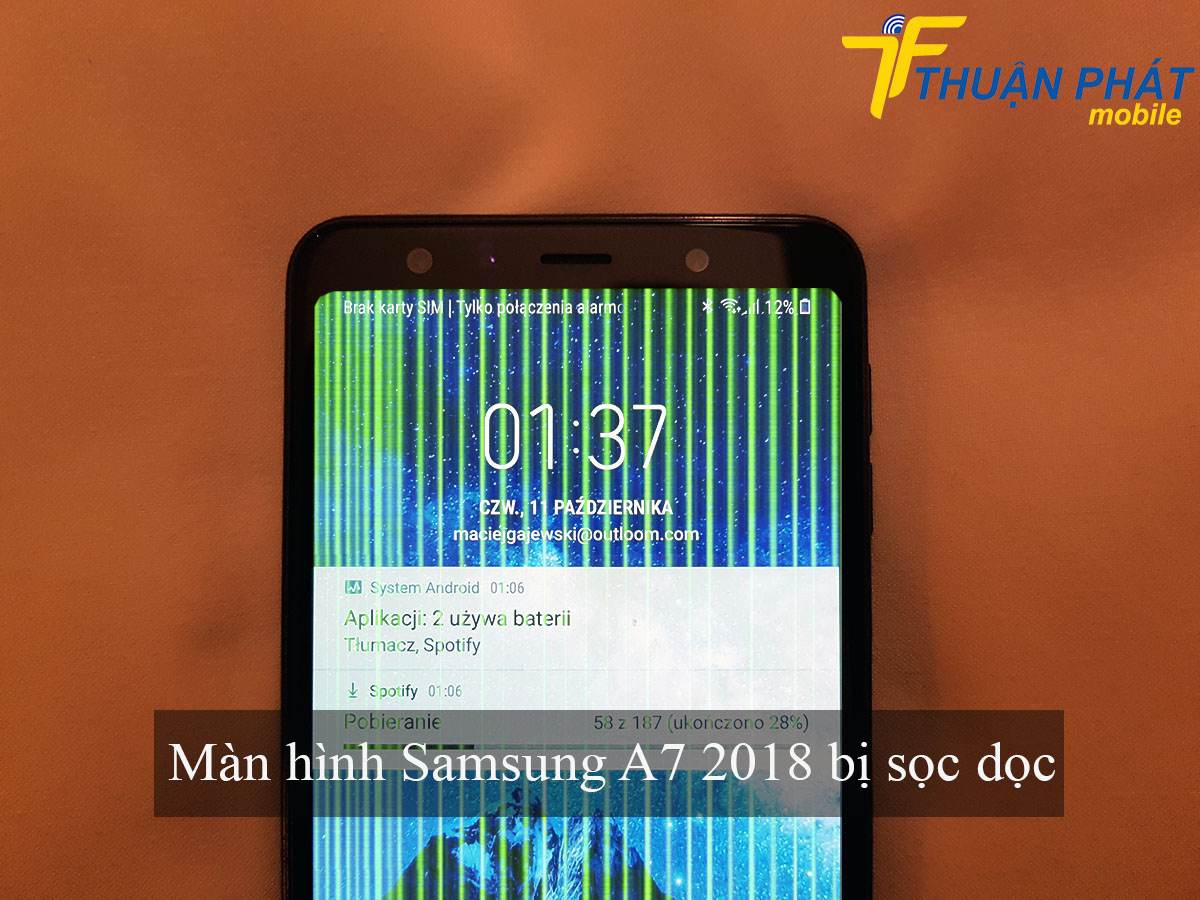 Màn hình Samsung A7 2018 bị sọc dọc