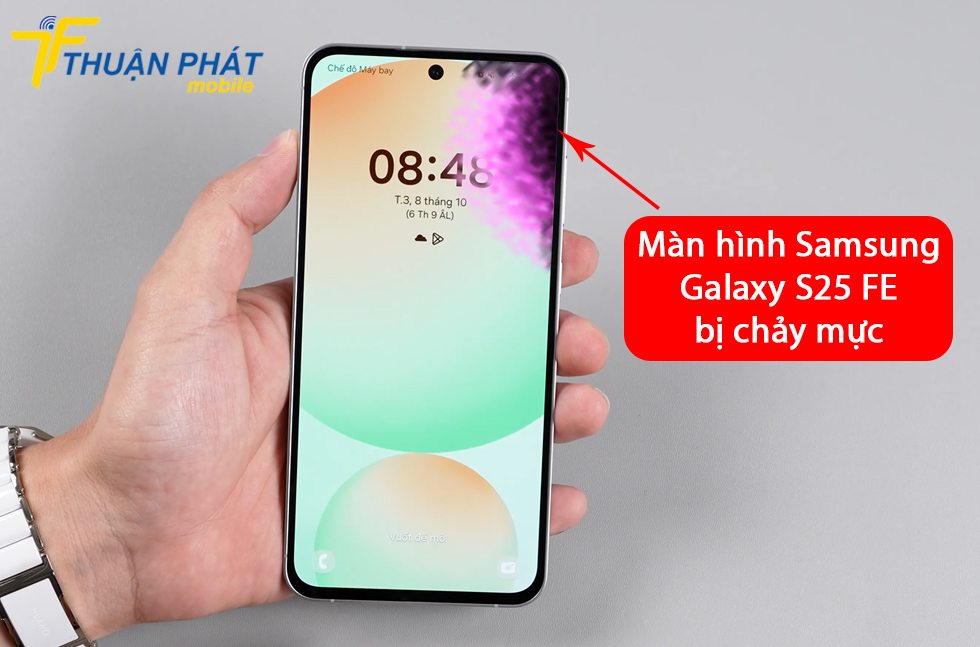 Màn hình Samsung Galaxy S25 FE bị chảy mực