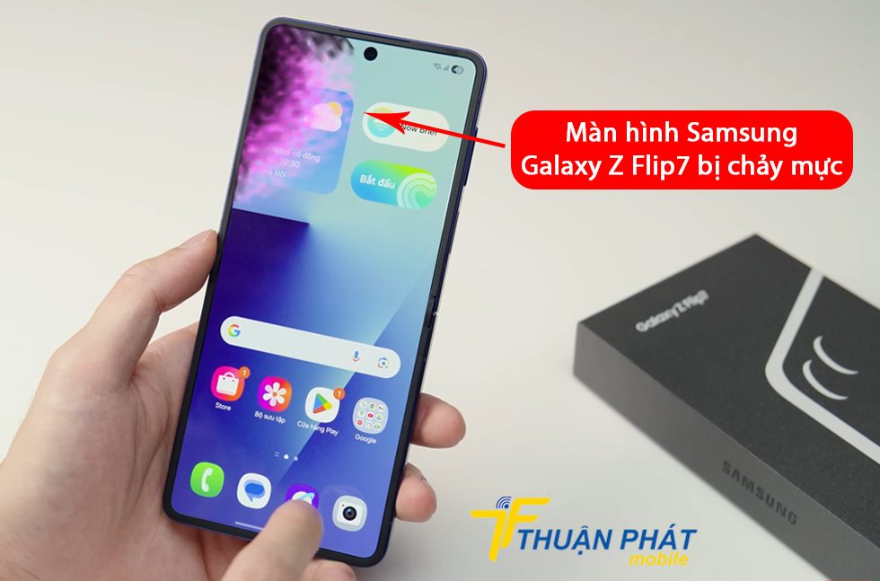 Màn hình Samsung Galaxy Z Flip7 bị chảy mực