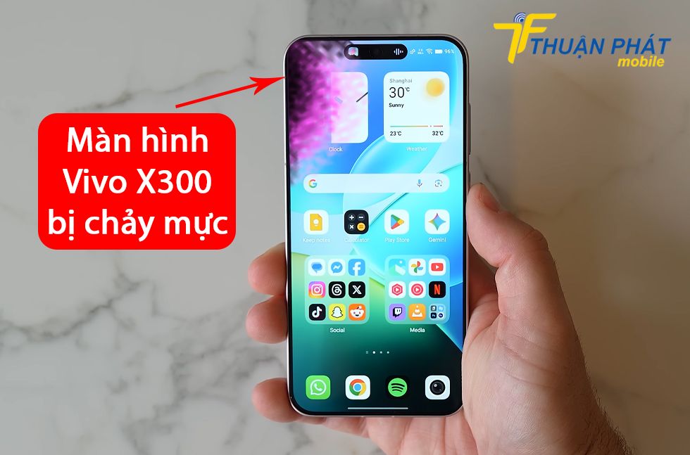 Màn hình Vivo X300 bị chảy mực