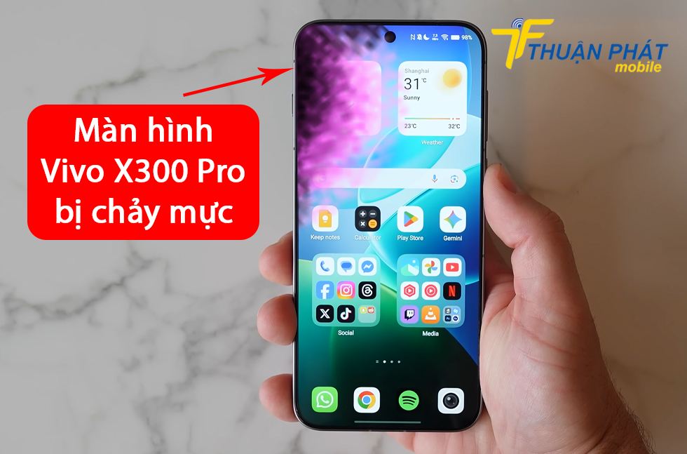 Màn hình Vivo X300 Pro bị chảy mực
