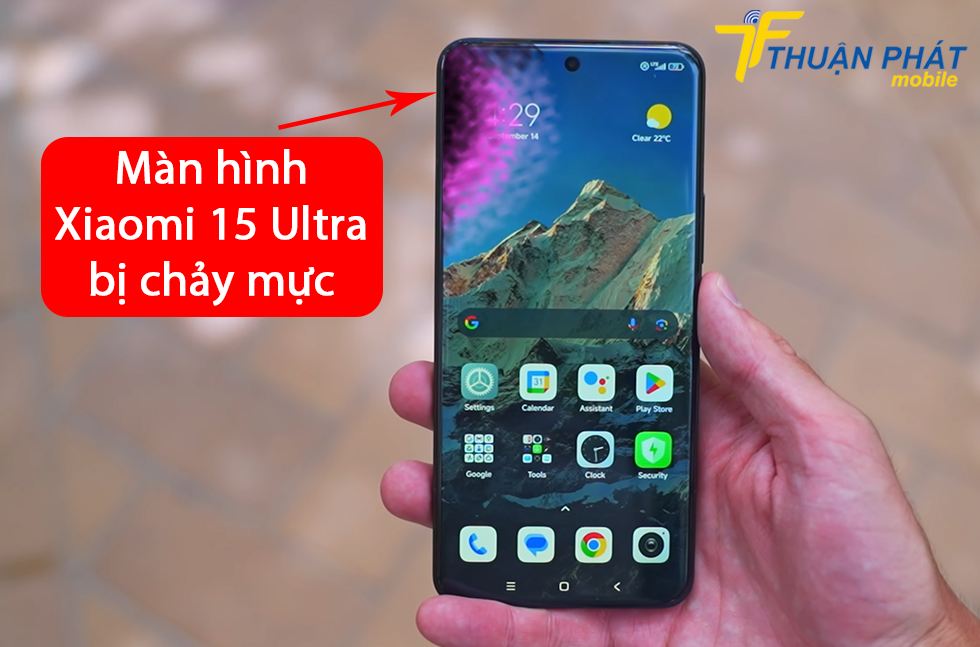 Màn hình Xiaomi 15 Ultra bị chảy mực