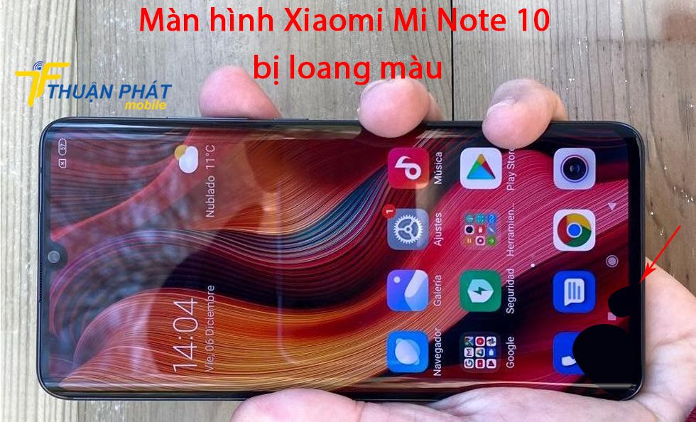 Màn hình Xiaomi Mi Note 10 bị loang màu