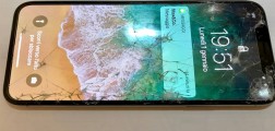 Cách xử lý iPhone 11 bị bể màn hình nhanh chóng và hiệu quả 100%