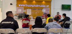 Giá ép kính iPhone 15 Pro quận Tân Phú HCM tốt nhất, lấy liền