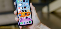 Tuyệt chiêu xử lý triệt để màn hình iPhone 12 bị đốm sáng, vệt sáng