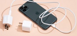 Pin iPhone 12 không nhận sạc do đâu và mẹo xử lý nhanh chóng