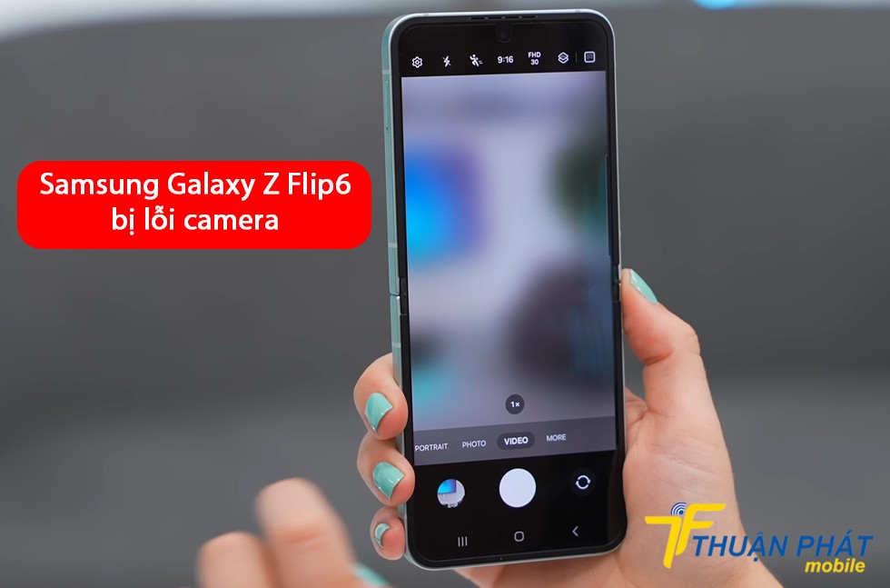 Samsung Galaxy Z Flip6 bị lỗi camera