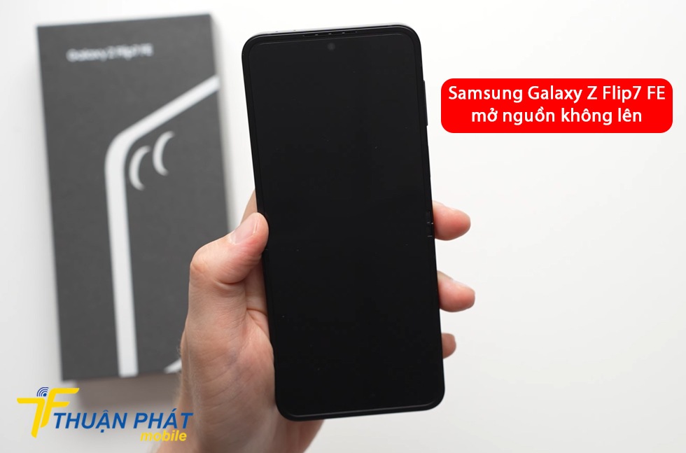Samsung Galaxy Z Flip7 FE mở nguồn không lên