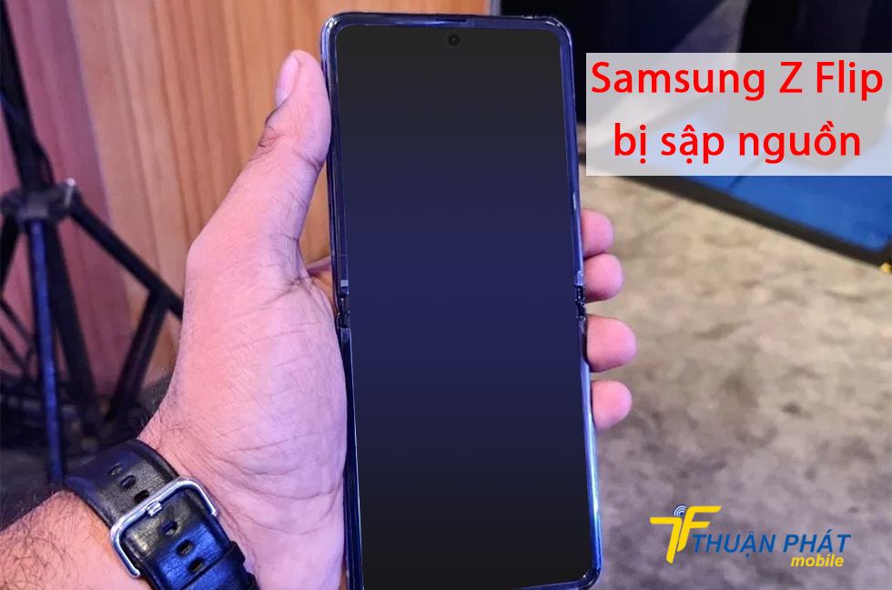 Samsung Z Flip bị sập nguồn