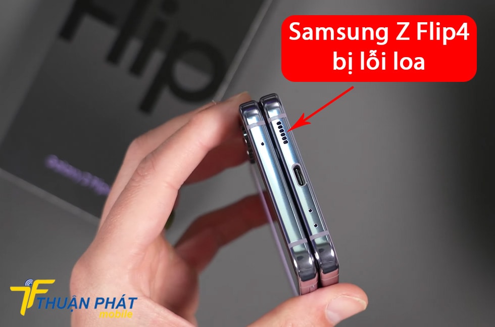 Samsung Z Flip4 bị lỗi loa