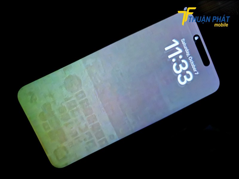 Sửa iPhone 15 Pro phường Tân Thuận TPHCM bị lỗi màn hình