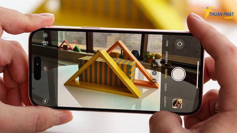 Thay camera iPhone 15 Plus bị lỗi