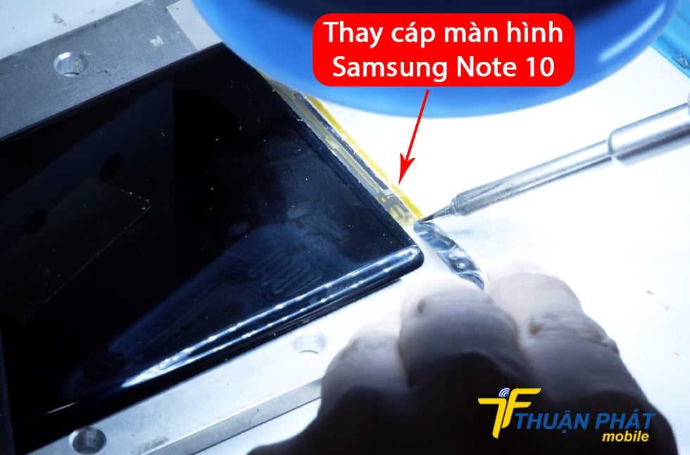Thay cáp màn hình Samsung Note 10